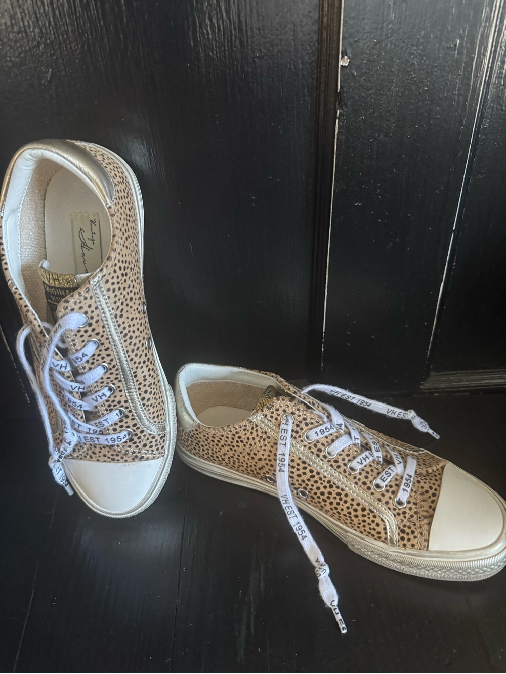Vintage Havana Leopard-Print Lace-Up Sneakers - Tan/White